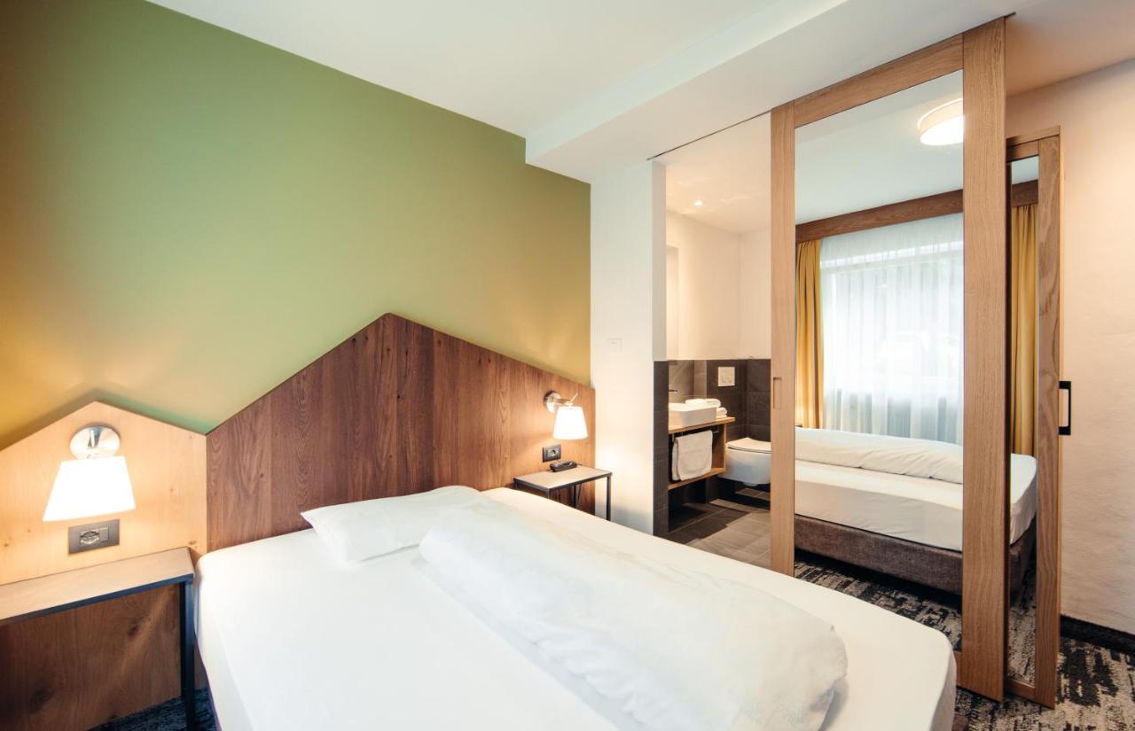 Hotel Ludwigshof & Luvina โตรเดนา ห้อง รูปภาพ