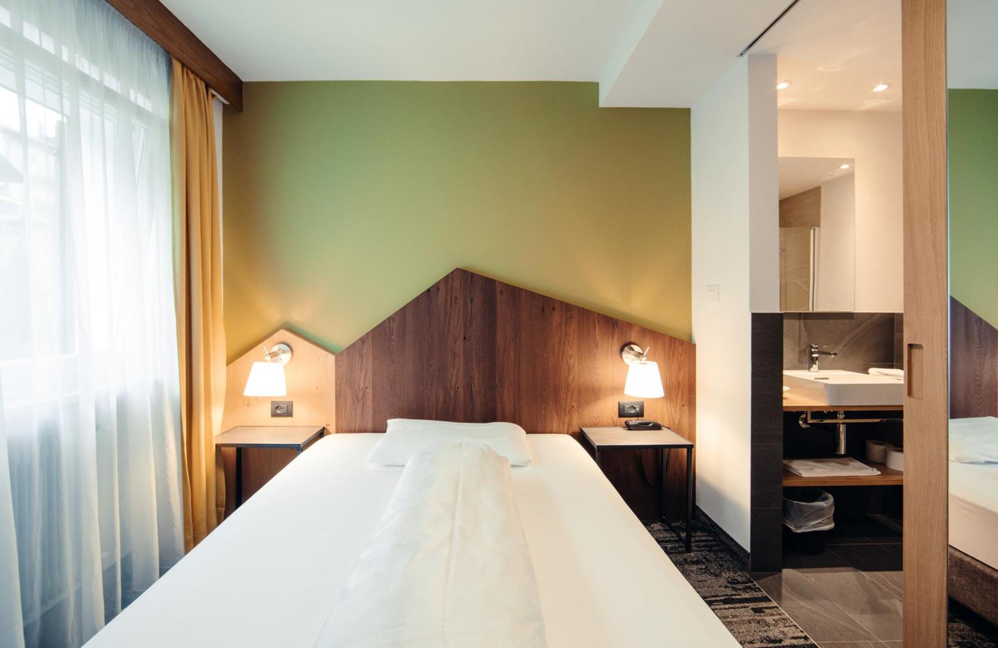 Hotel Ludwigshof & Luvina โตรเดนา ห้อง รูปภาพ