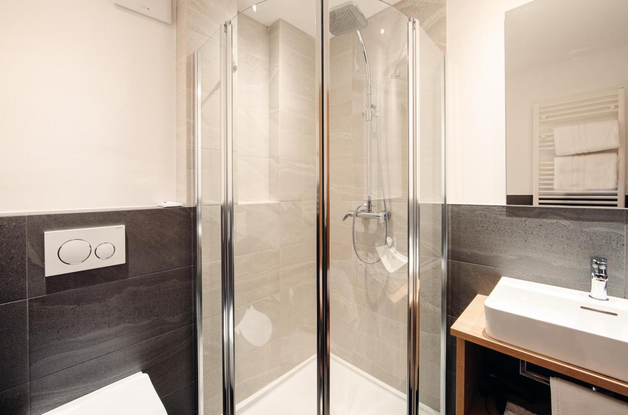 Hotel Ludwigshof & Luvina โตรเดนา ห้อง รูปภาพ