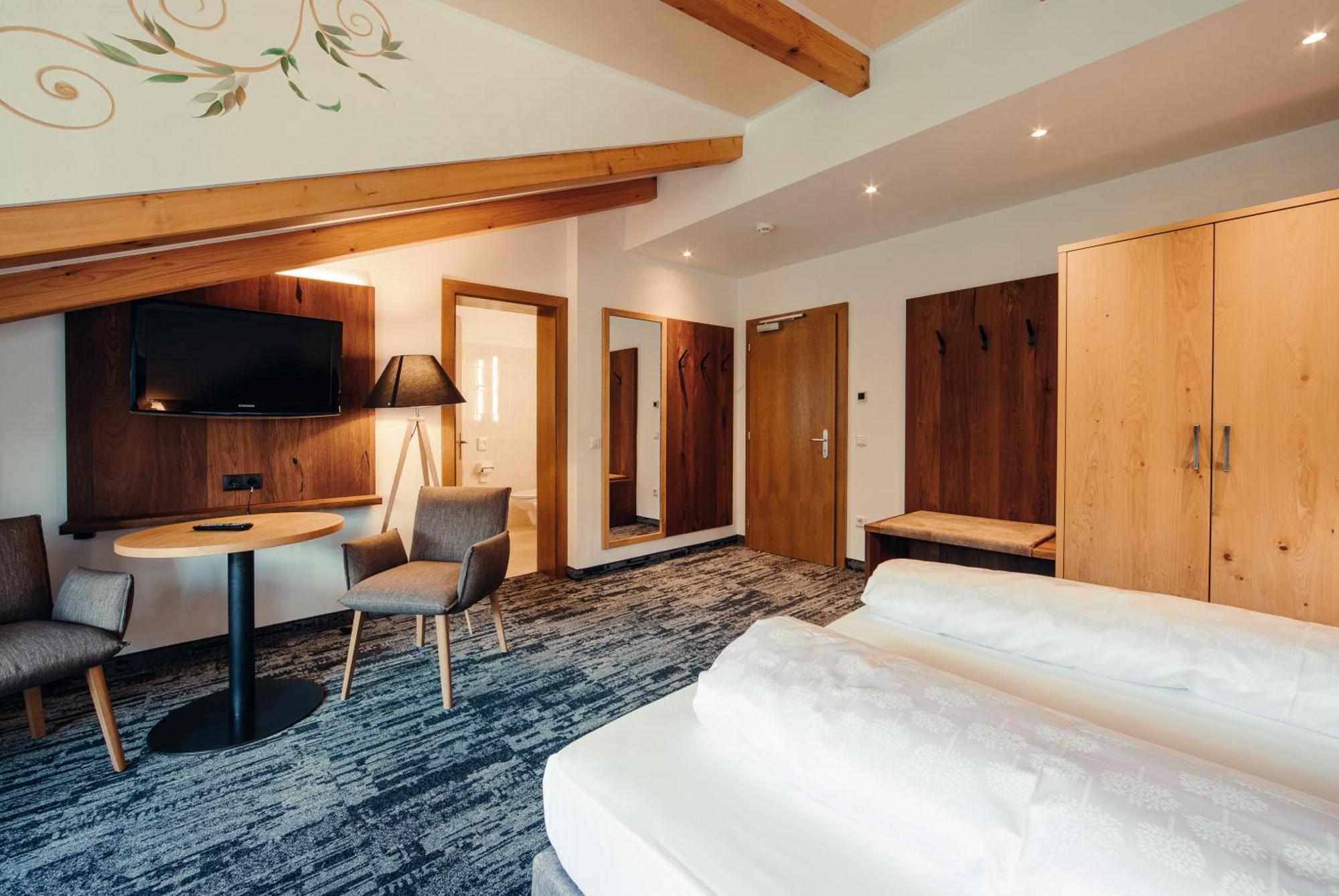 Hotel Ludwigshof & Luvina โตรเดนา ห้อง รูปภาพ